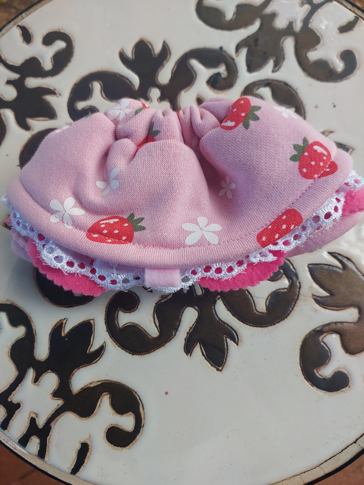 Strawberry Bird Collar 🍓