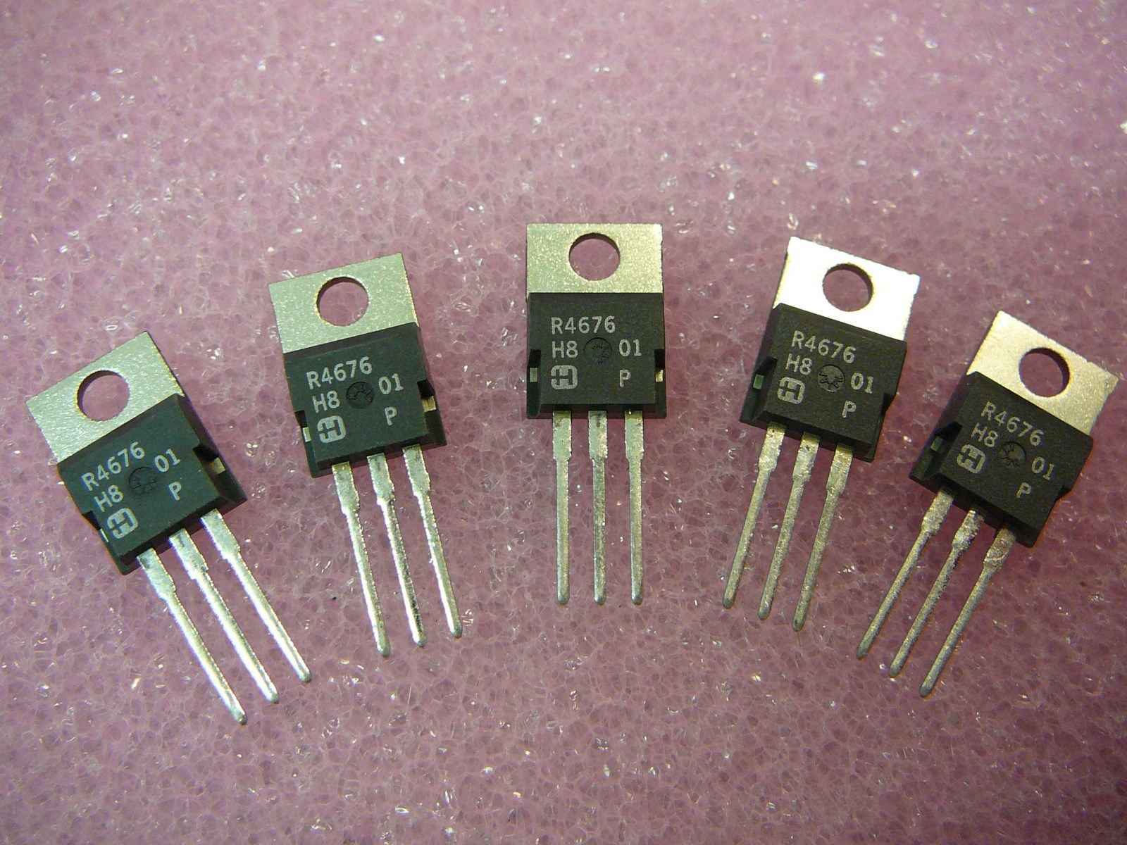 HARRIS BUZ11 N-CH Enhancement-Mode Power Field-Effect Transistor 30A 50V Qty.5