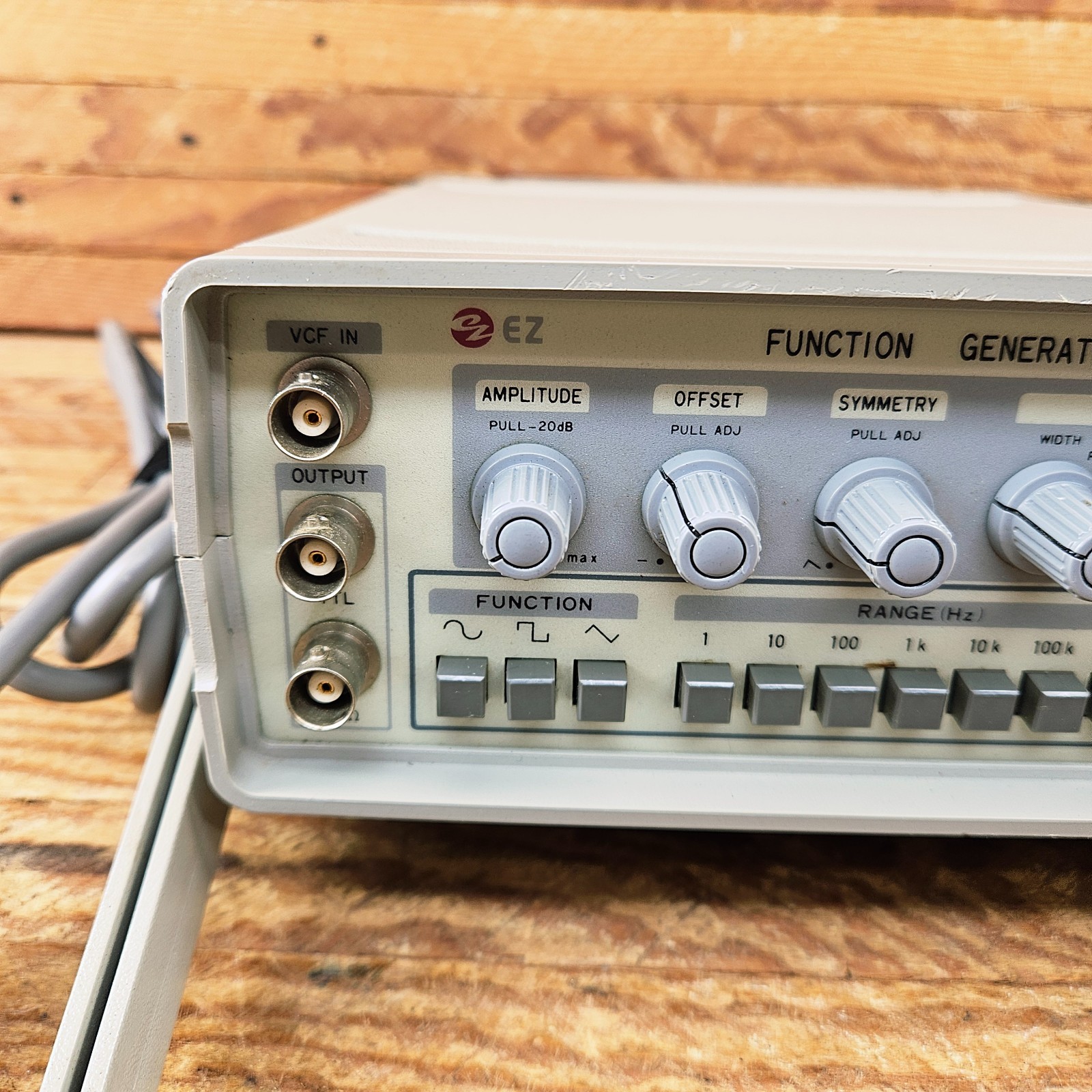 EZ Digital FG-8002 Function Generator