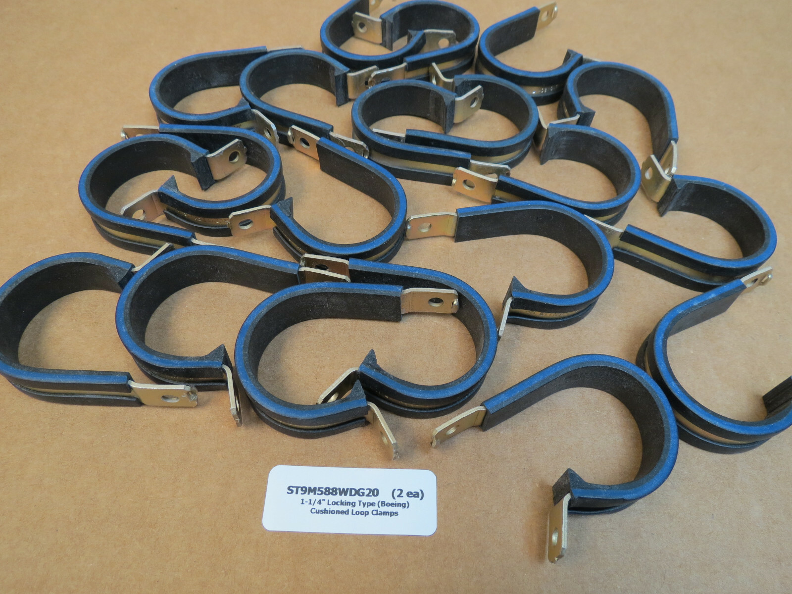 (20) 1-1/4” Cushion Loop Locking Clamps Adel Umpco Boeing Aircraft ST9M588WDG20