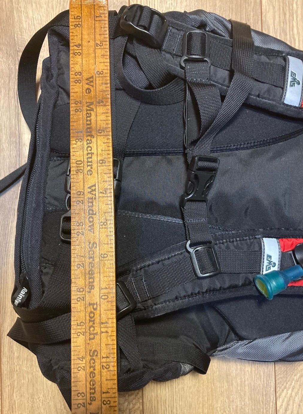 Ems Hydroplane Backpack Hiking & Water Bladder Straw With Rainfly Cover Pockets