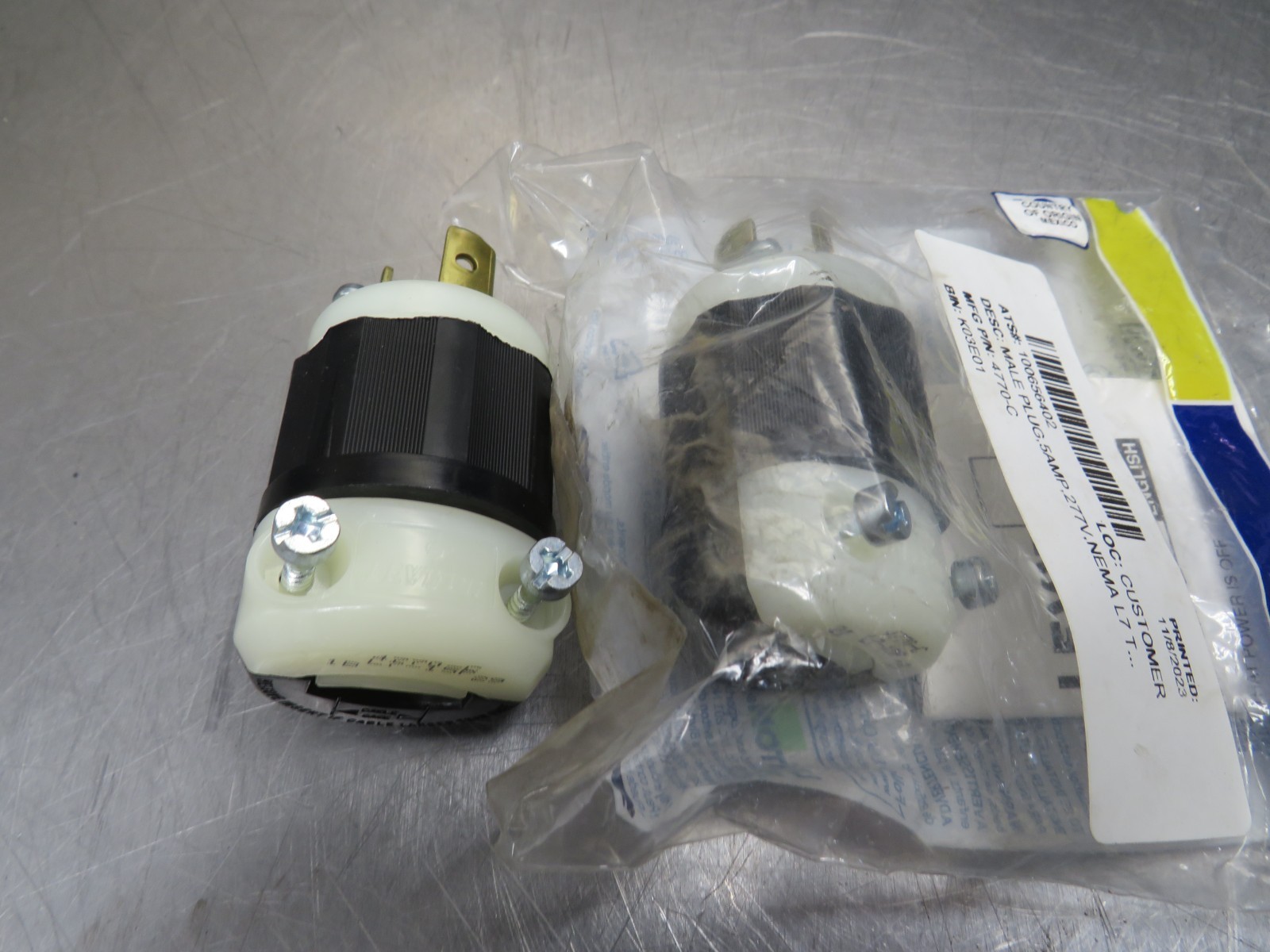 Leviton 4770-C Plug Lot of 2!