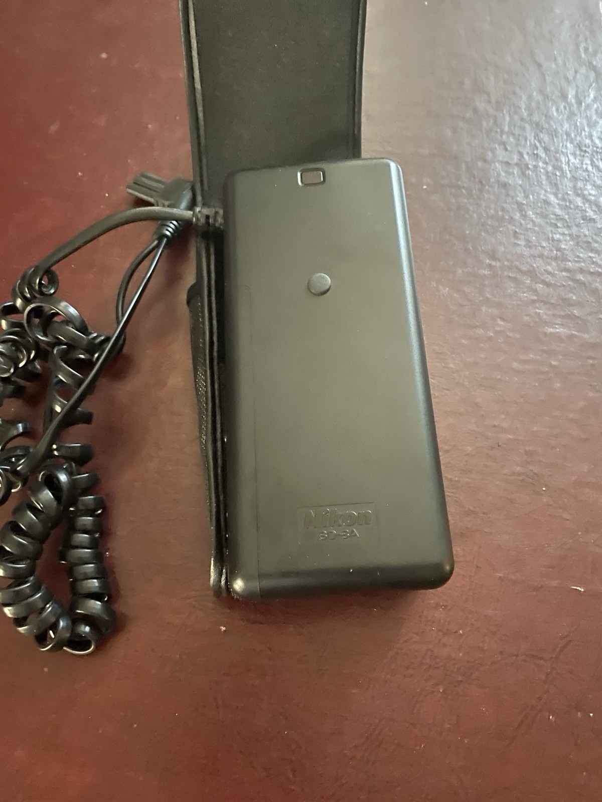 Nikon SD-8A High Performance Battery Pack With Soft Covering Case
