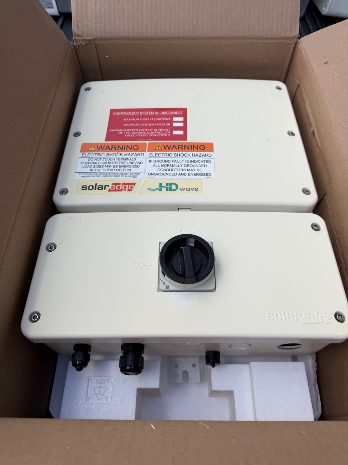 SolarEdge SE3800H HD Wave Inverter FOR PARTS NOT WORKING