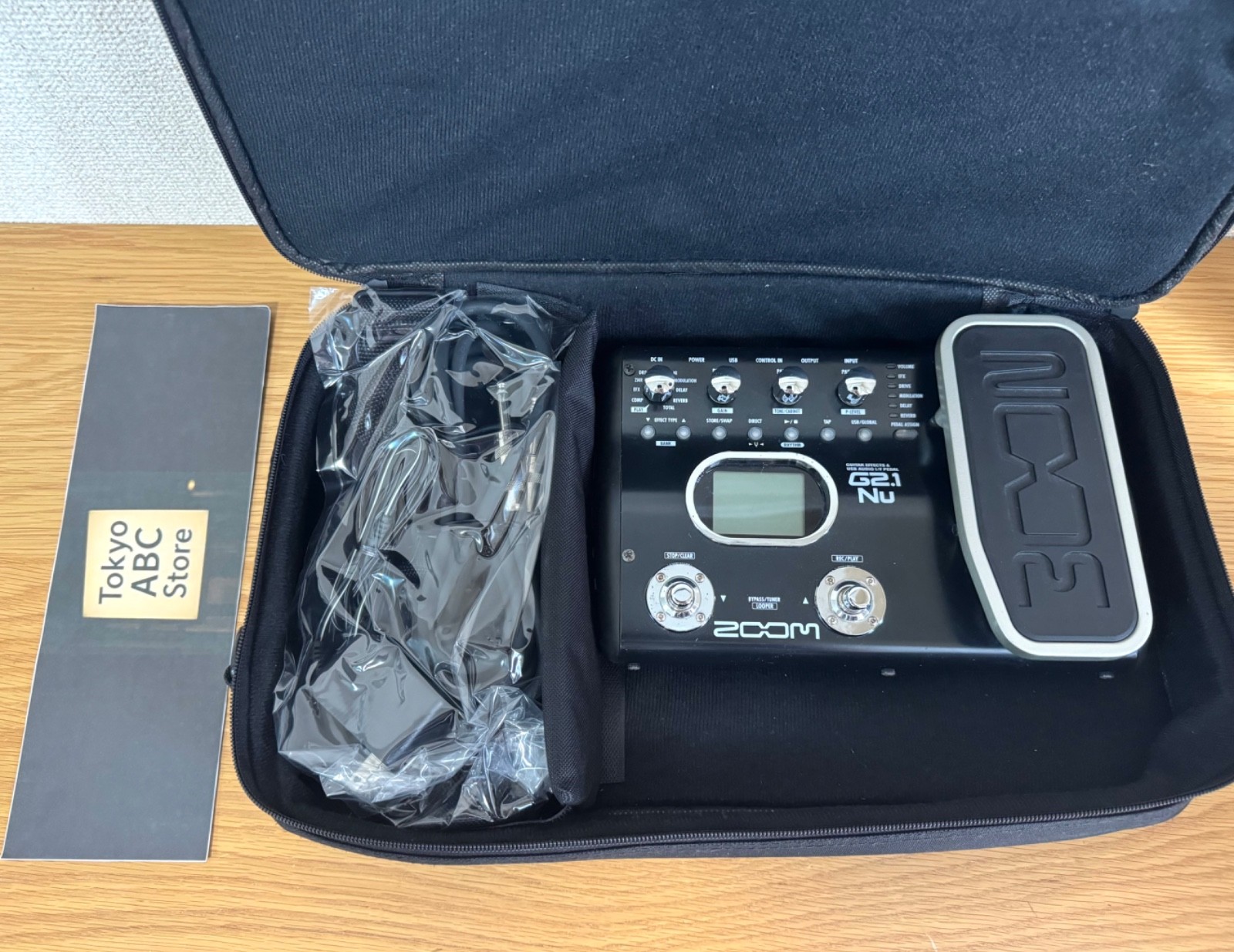 ZOOM G2.1Nu Guitar Multi Effects Pedal free shipping from japan