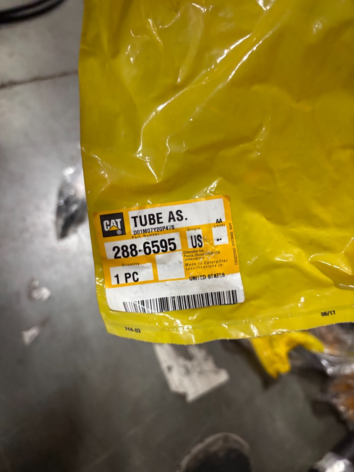 Caterpillar 288-6595 Tube Assembly made in USA  Free shipping 2886595