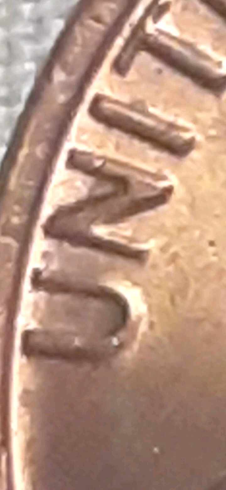 1982 Lincoln Cent Large Date DDO Off Centered Strike BU Red Error Coin