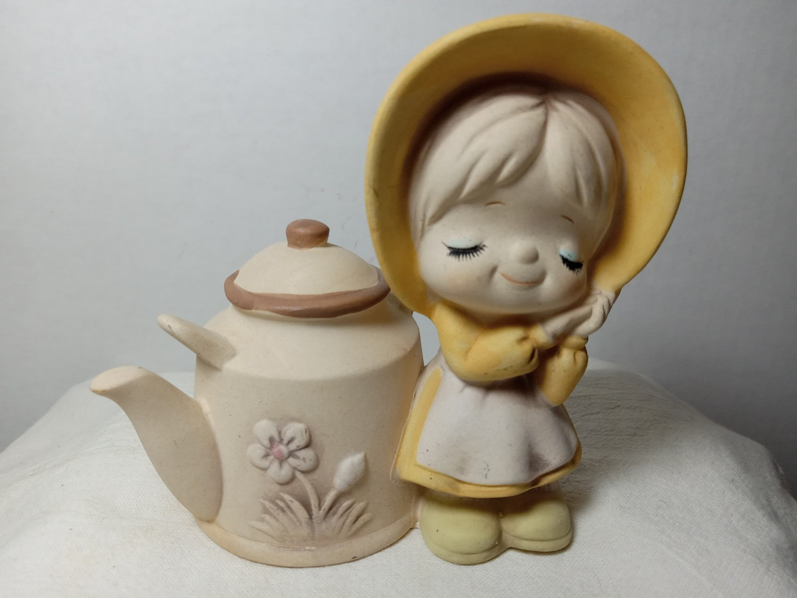 Vtg UCTCI Japan Bisque Ceramic Pastel Girl Watering Can Succulent Planter 4.25"
