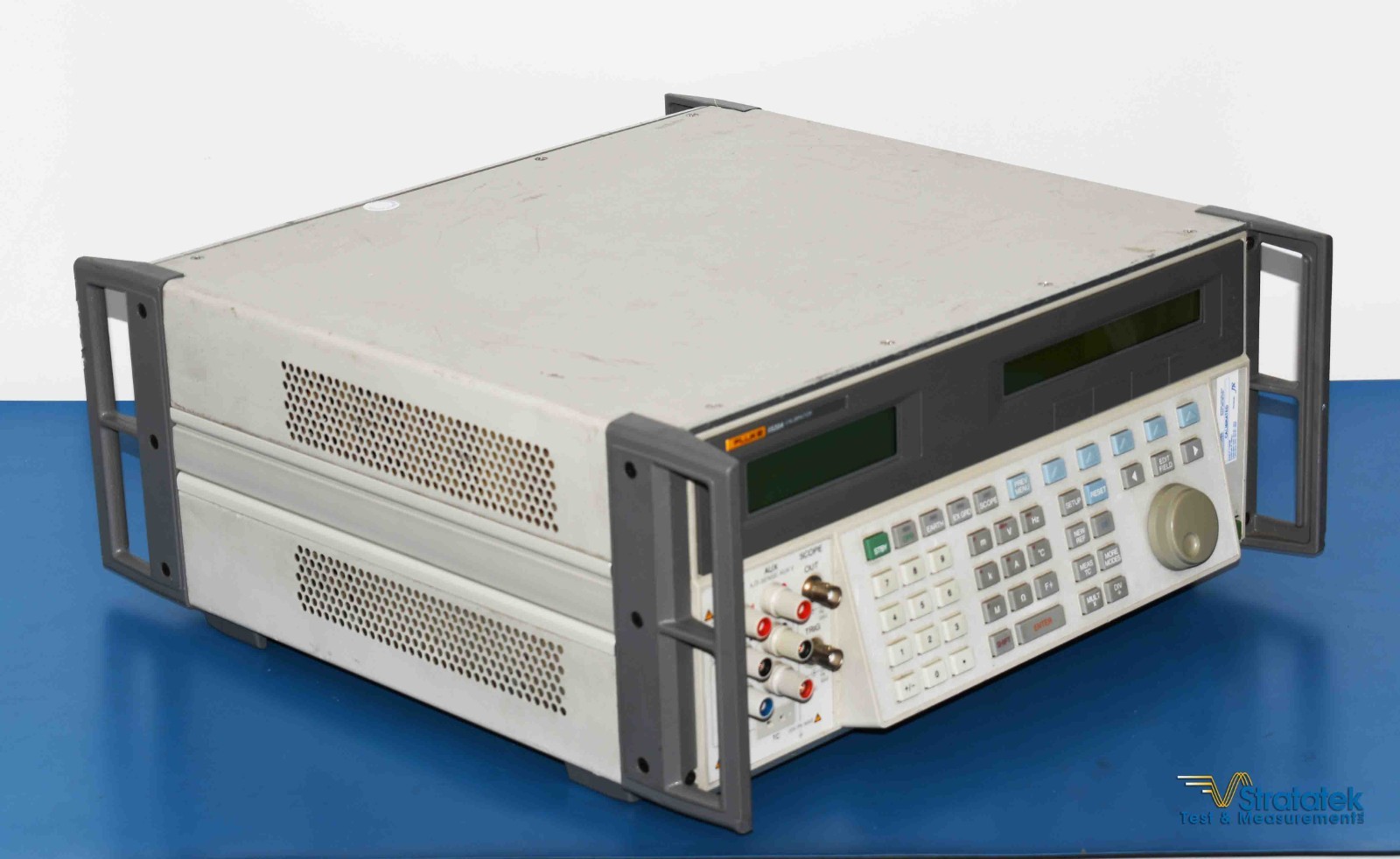 Fluke 5520A MultiFunction Calibrator SC600 600MHz Oscilloscope Option Calibrated