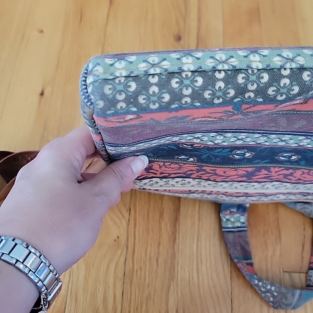 Kinmac 15” Cacti 360° Cushion Protective Laptop Case Shoulder Strap Boho