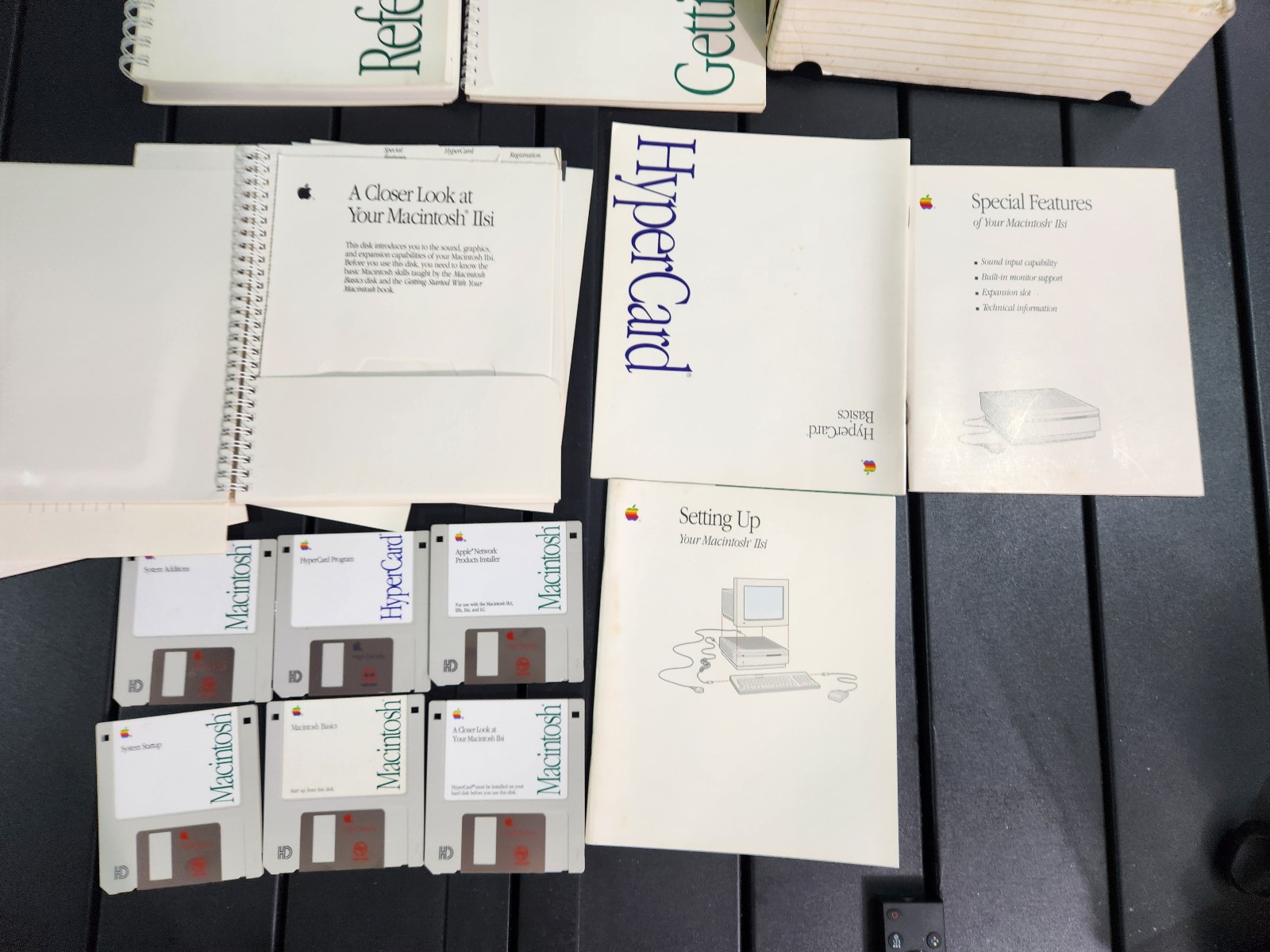 Vintage Apple IIsi Macintosh Install Discs Manuals Apple - Rare