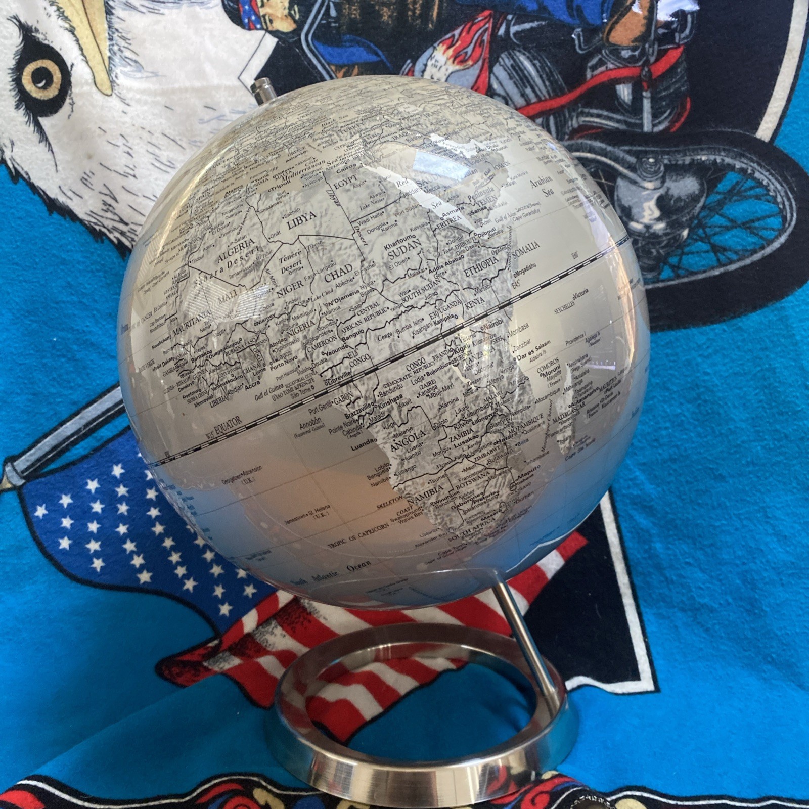 Inter American Products Globe Silver Metal Stand 17” High 10”