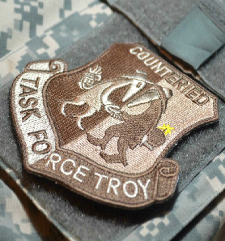 OIF BAGHDAD JSOC GULF WAR TROPHY vêlkrö INSIGNIA: Task Force Troy Counter IED