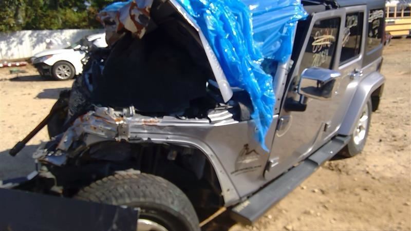 WRANGLER 2013 High Mounted Stop Light 694570