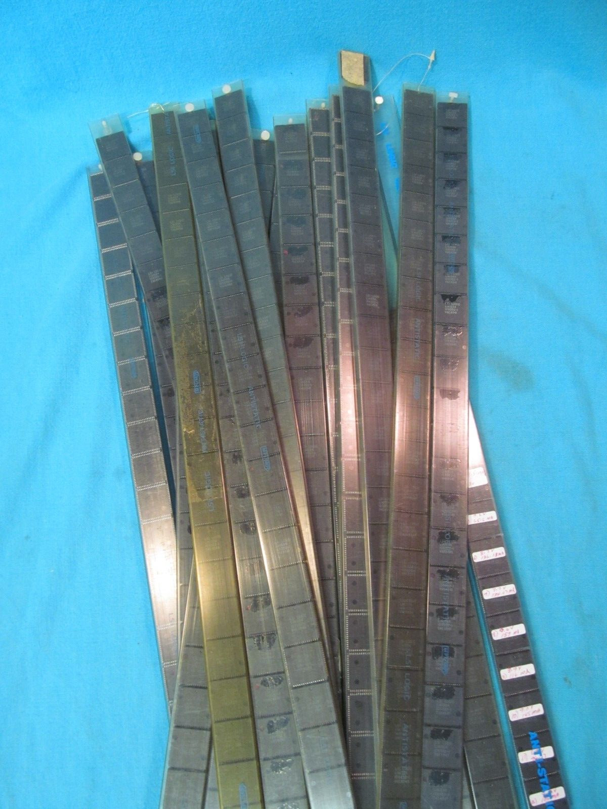 LOT OF 22 LSI L1A1554 PROCESSOR CHIPS