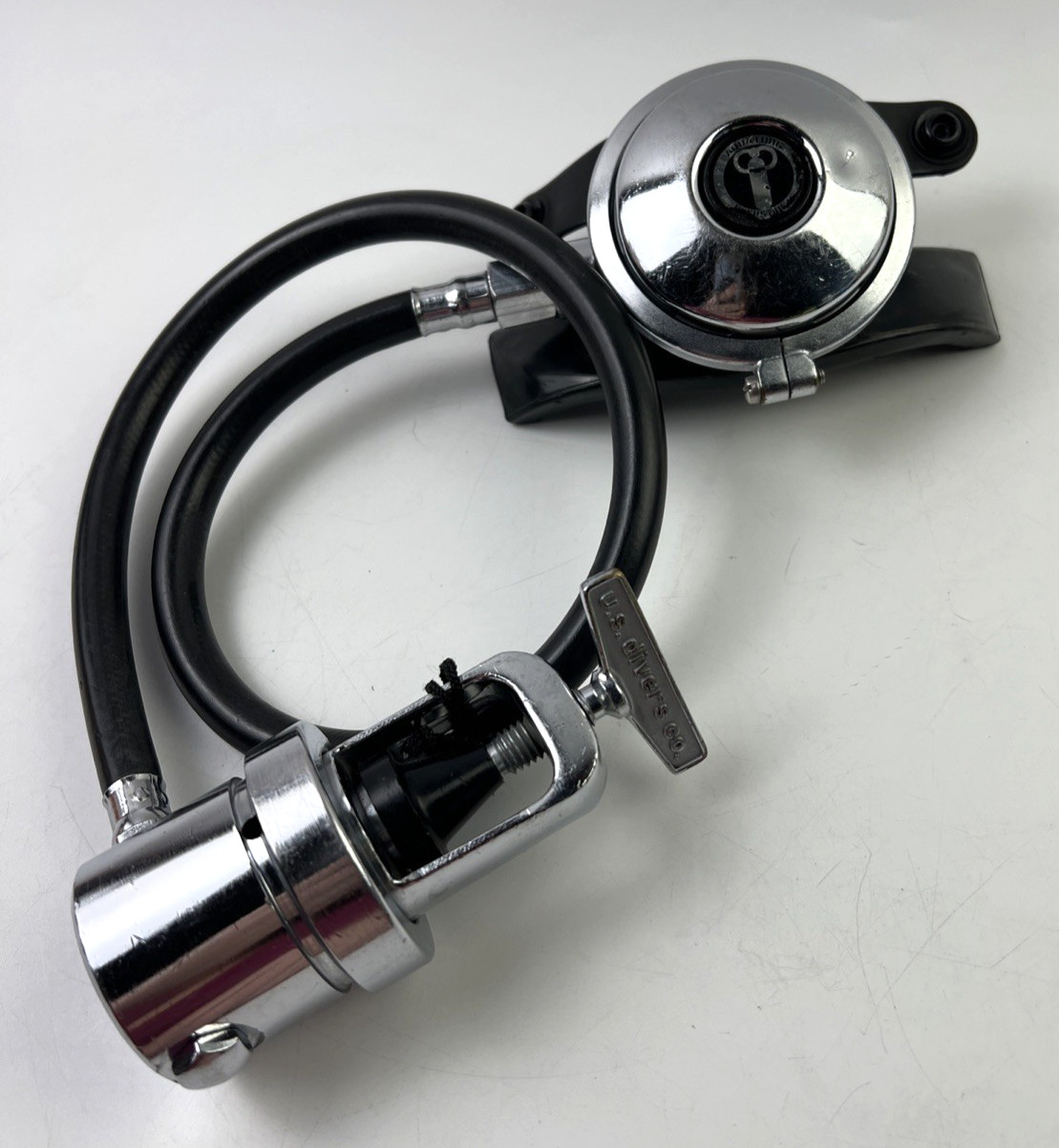 U.S. Divers Co., Aqua-Lung Scuba Diving W/Mouth Piece Regulator