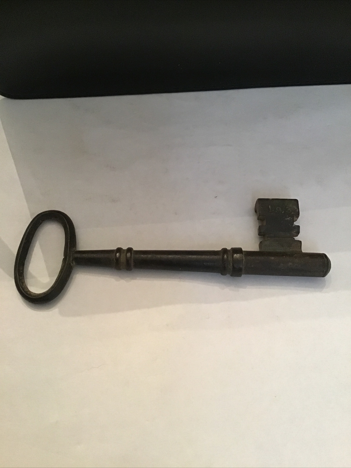 Antique Iron Skeleton Key 1.3/8” X 4.7/16” Long -Has 19.5 Marked on It.