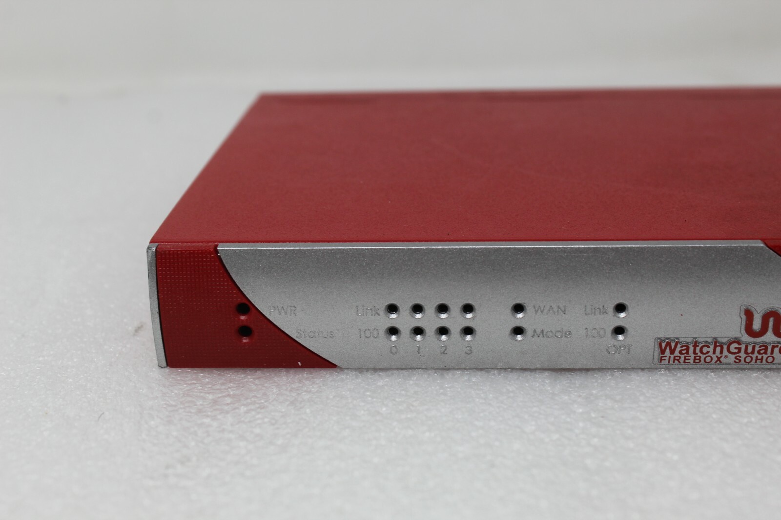 Watchguard BF4S16E6 Firebox Soho Firewall Appliance / No Adapter
