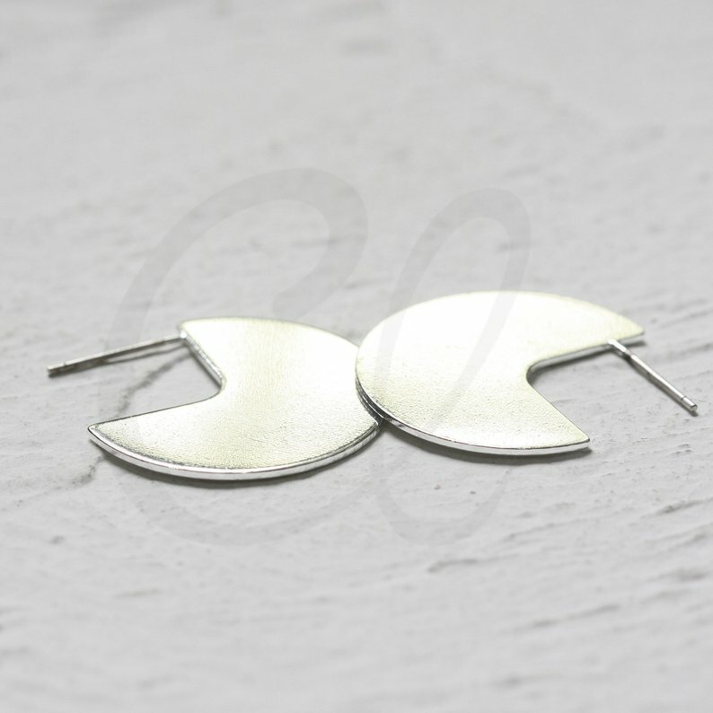 One Pair Silver Plated Flat Round Earring Post With Sterling Silver Pin CW-4159C
