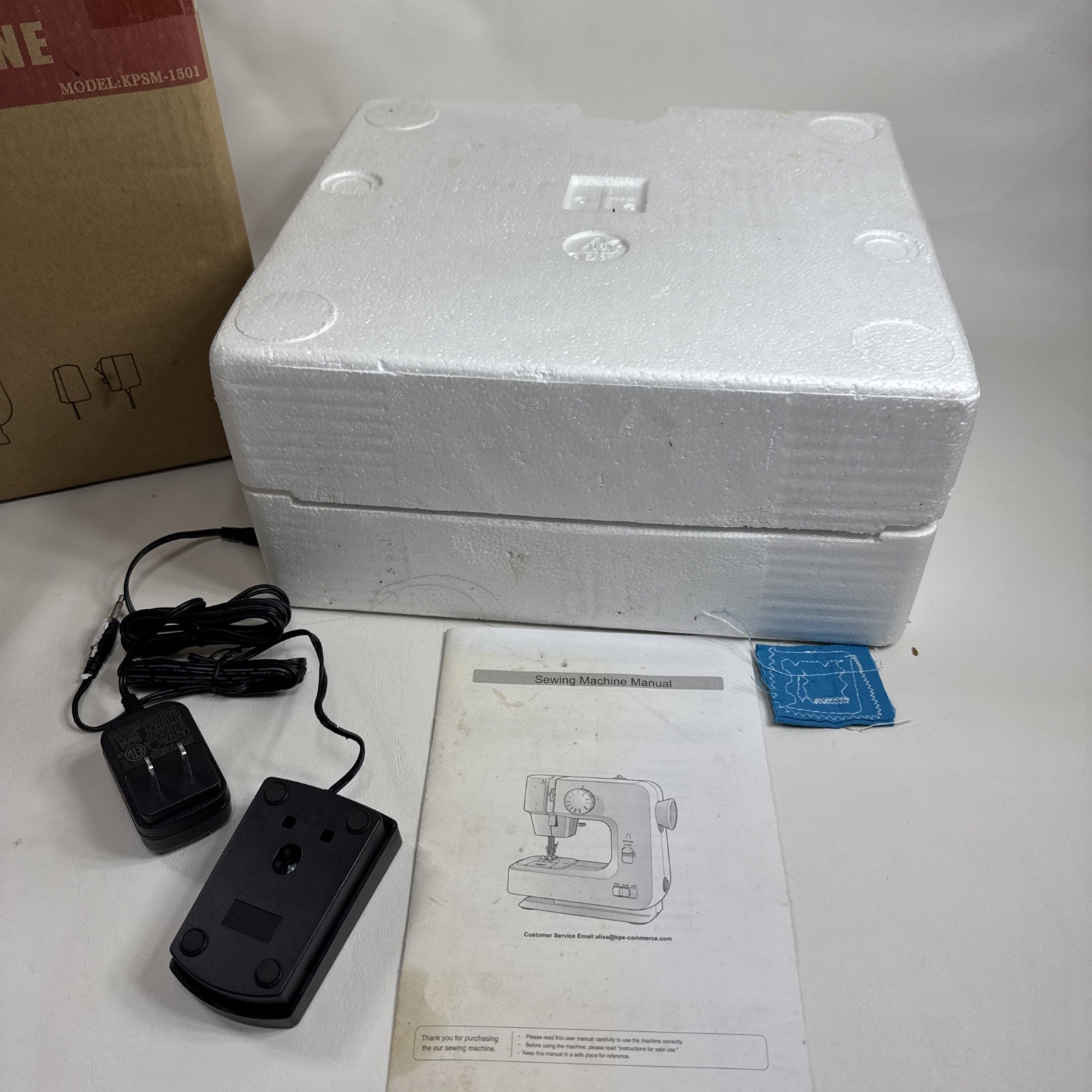 KPCB Beginner Compact Sewing Machine Model KPSM 1501 Tested Used Once