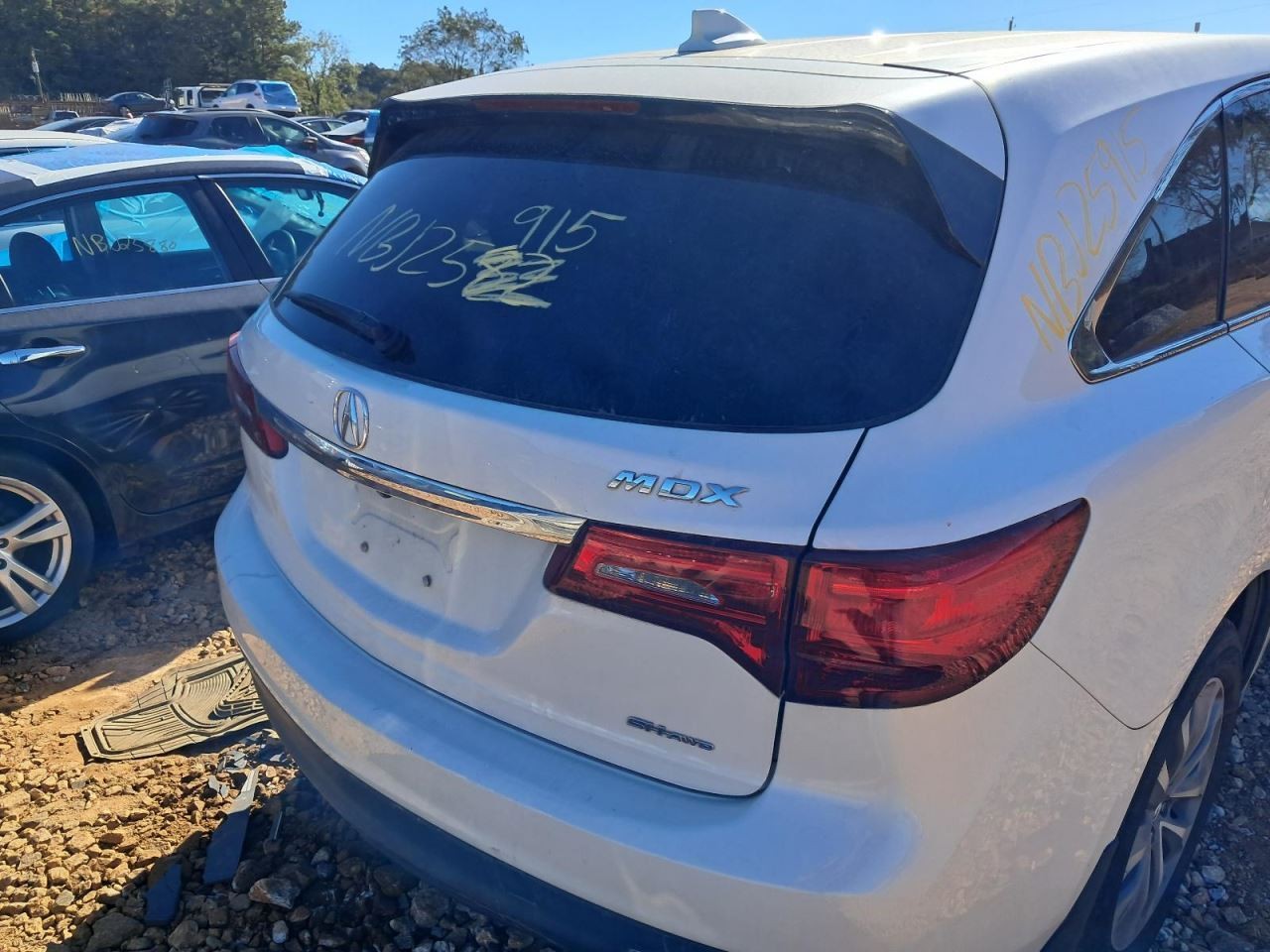 MDX 2014 Glove Box 4839130