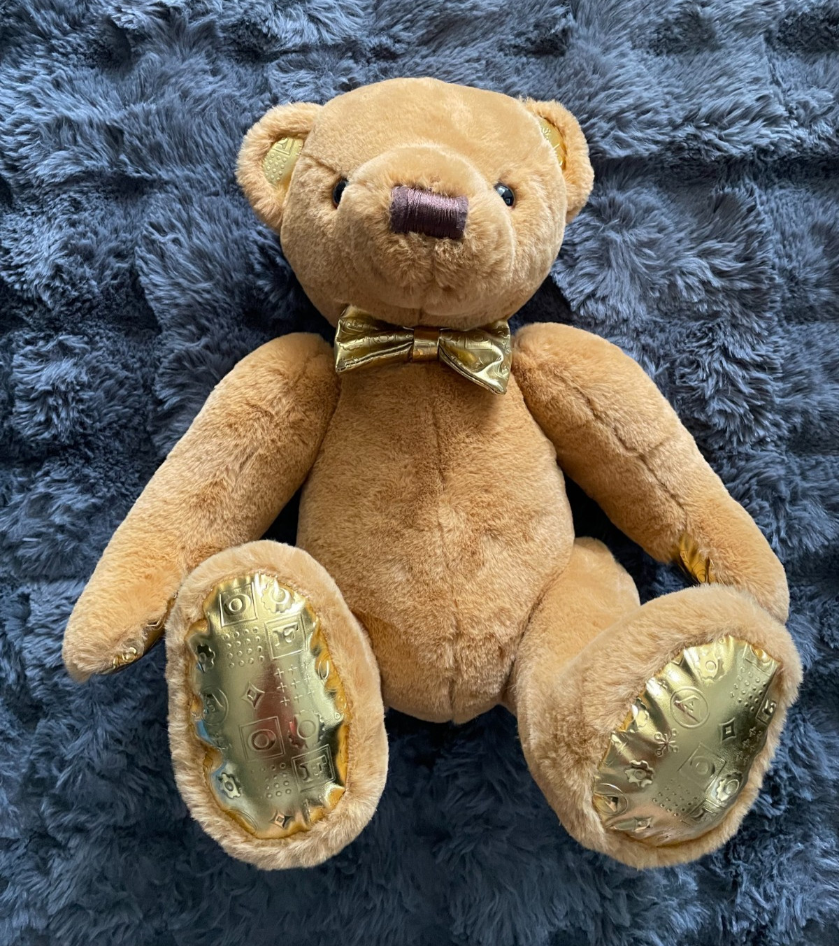 FAO Schwarz Brown Teddy Bear Plush Gold Bow Tie Metallic Paw Pads Stuffed Animal