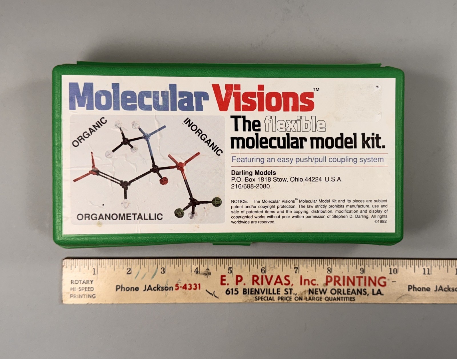 1995–96 Darling Models MOLECULAR VISIONS flexible molecular chemistry kit