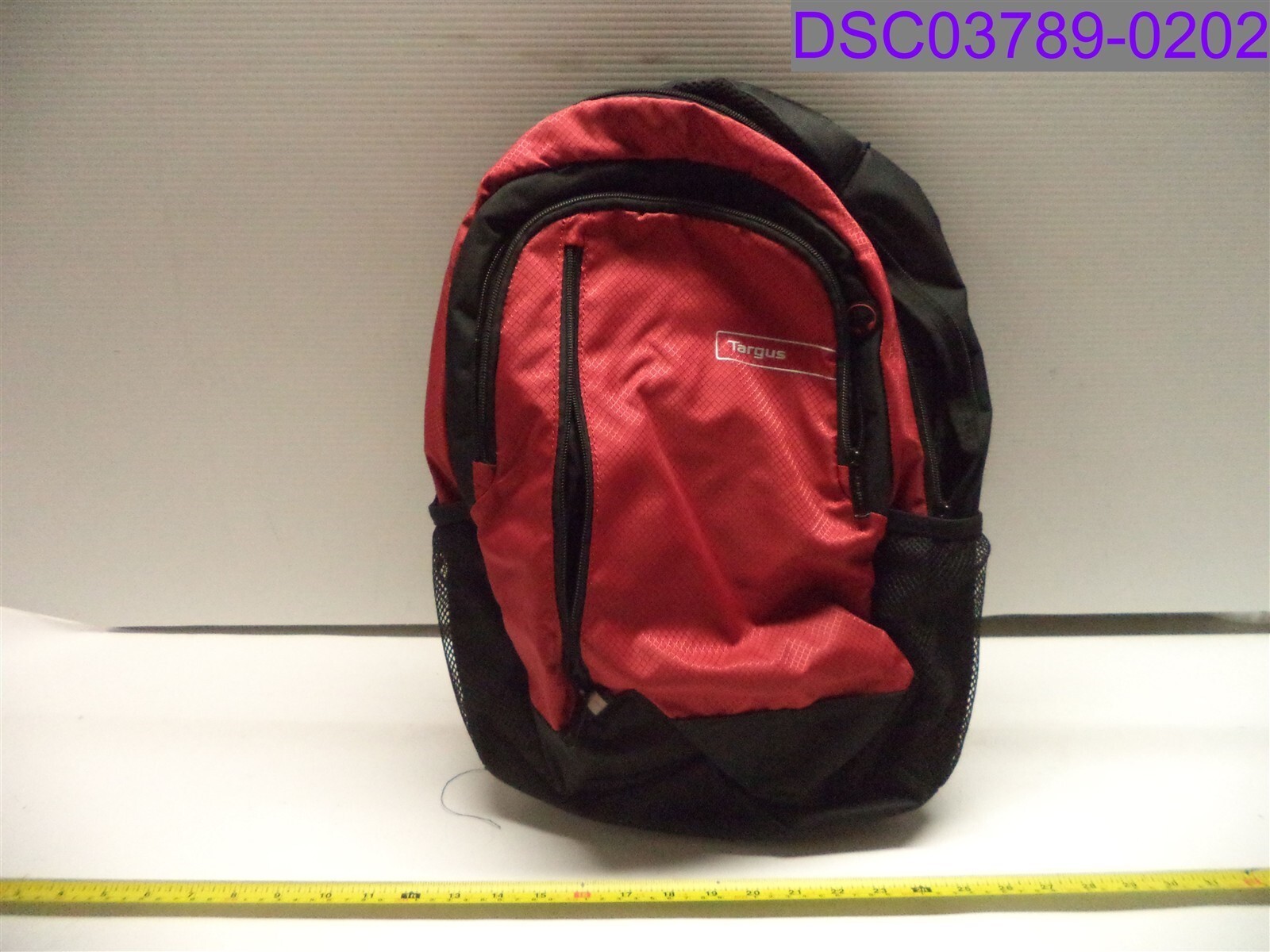 Used Tragus Sport Notebook Carrying Backpack Red