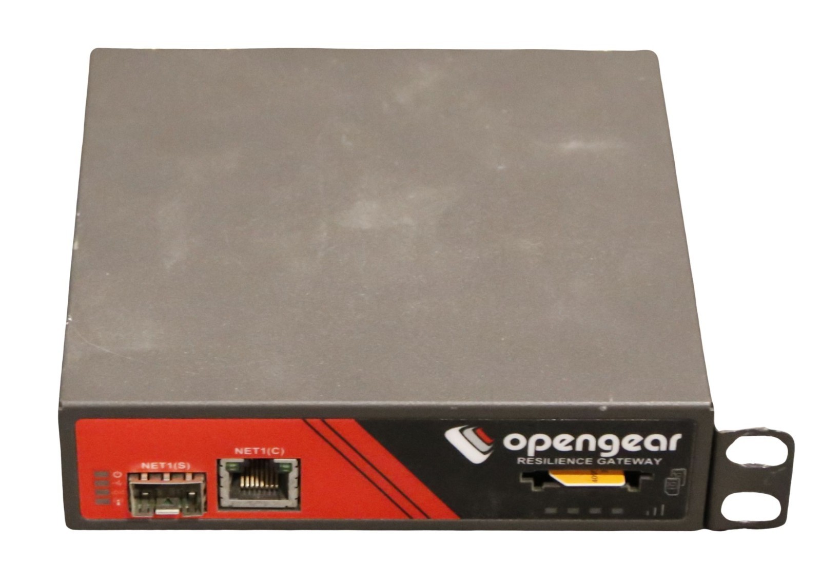 4-Port Resilience Gateway Console Server w/ 4-port GbE switch