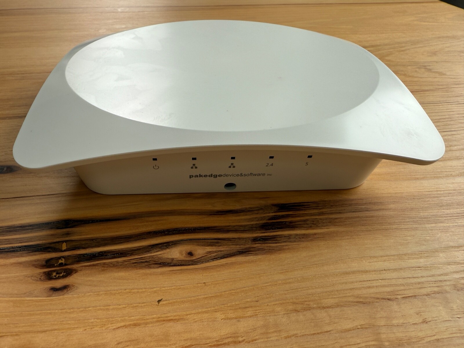 Pakedge WK-2 Dual Band Indoor Wireless Access Point POE WAP w/ Mounting Bracket