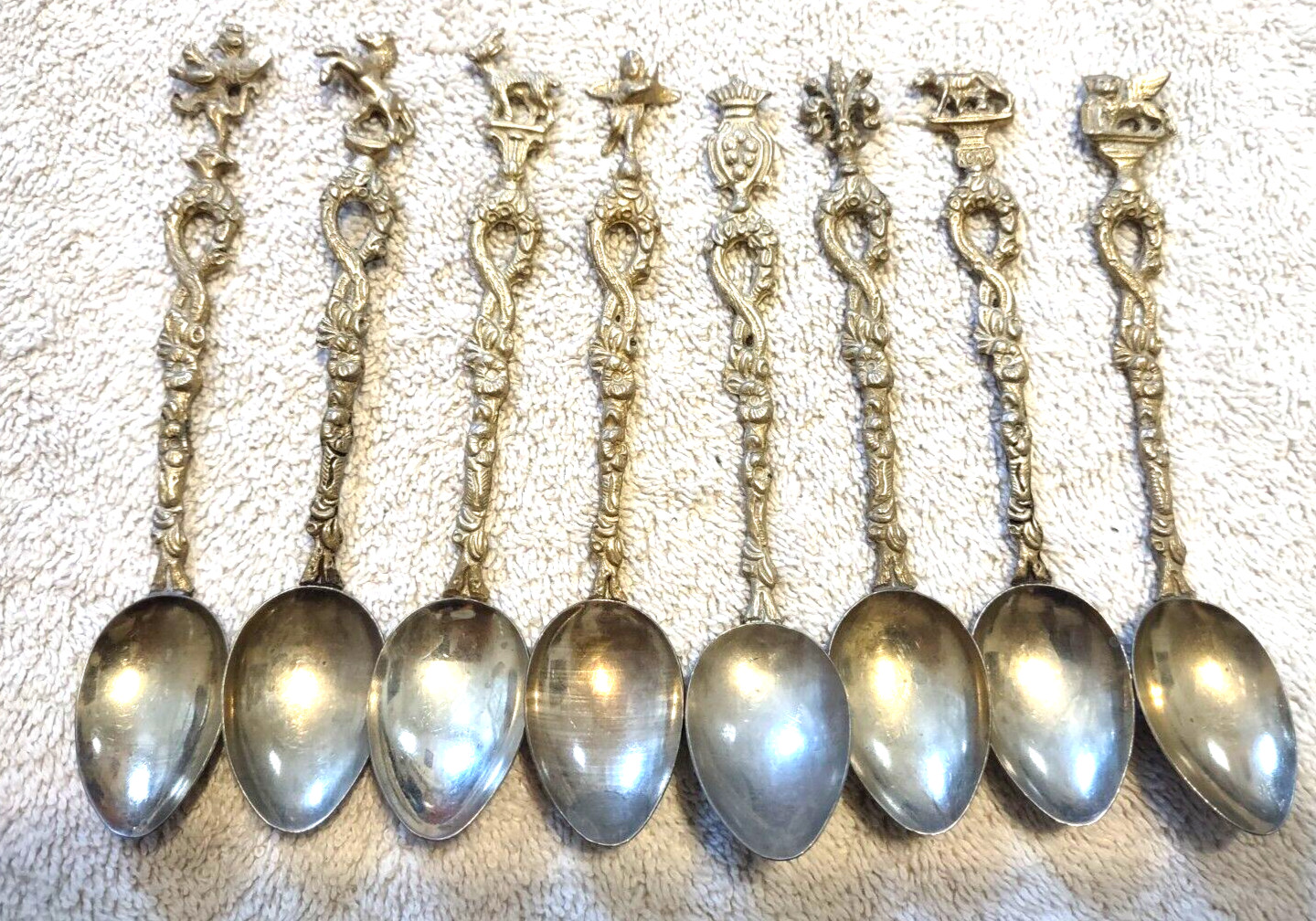 RARE Vintage Elaborate Character Teaspoons Demitasse  ITALY Set of 8