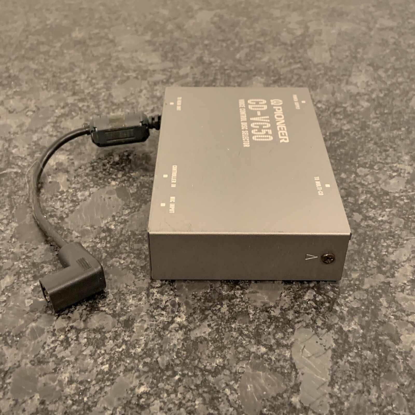 Pioneer CD-VC50 Voice Control Disc Selector WORKS