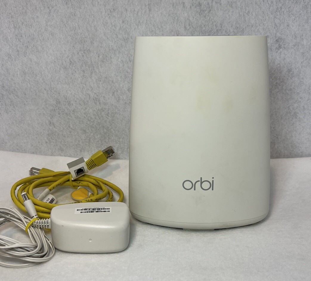Orbi Netgear Mini Router rbr40 With Power Cord and Ethernet.