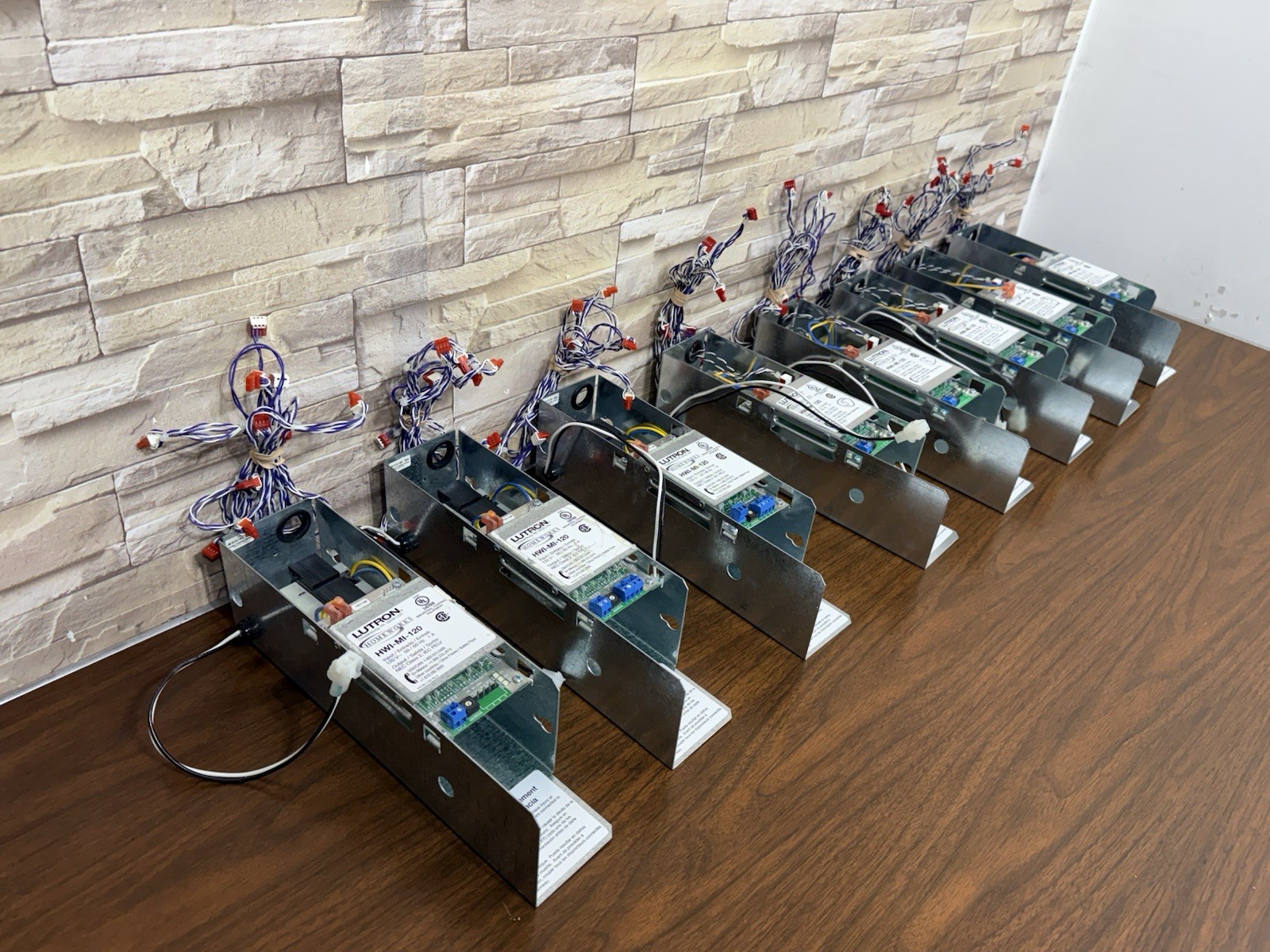 LUTRON HWI-MI-120 Homeworks Working TESTED ( PRICE FOR EACH )