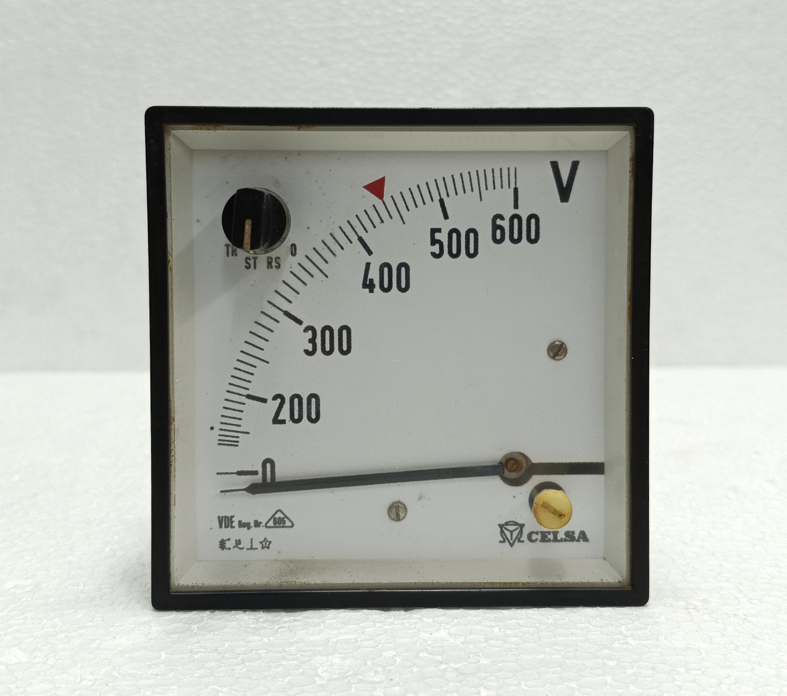 CELSA VDE 605 600V ANALOG VOLTMETER PHASE SELECTOR SWITCH 96X96 USED INDUSTRIAL