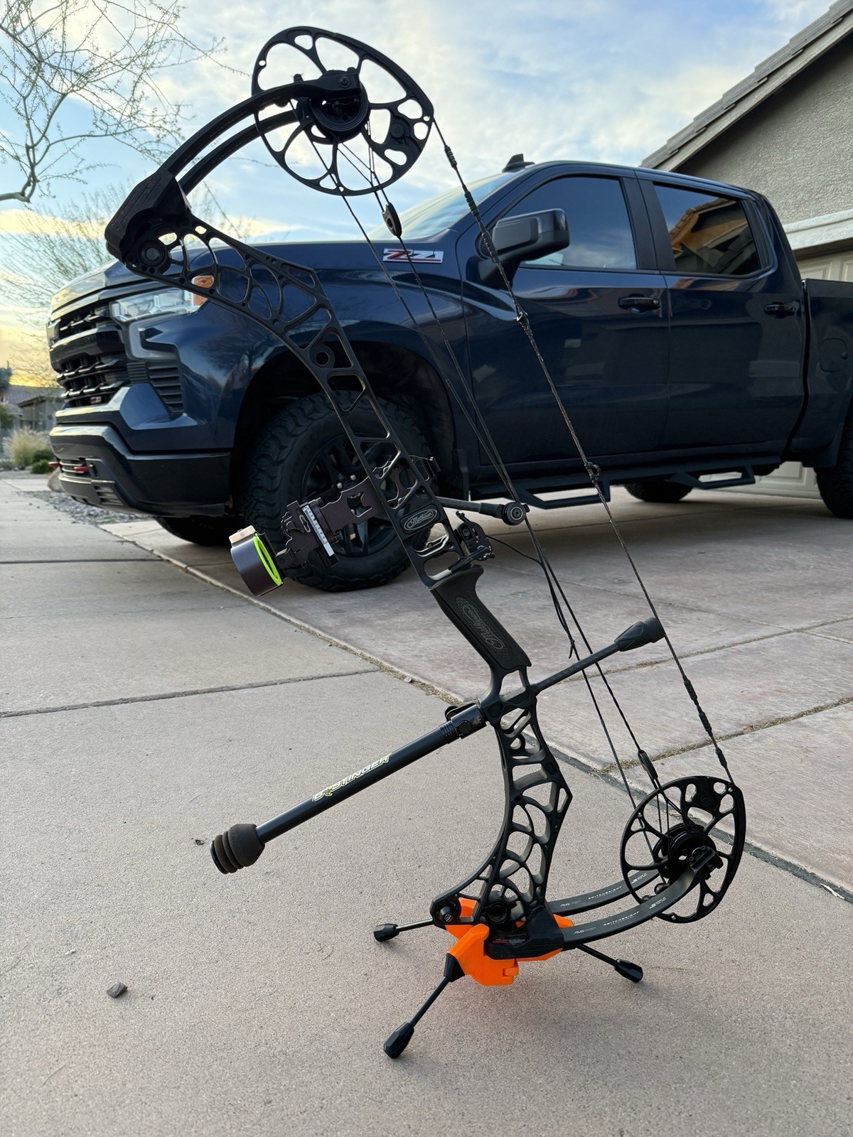 New 2026 Compound Bow Kick Stand (read description)