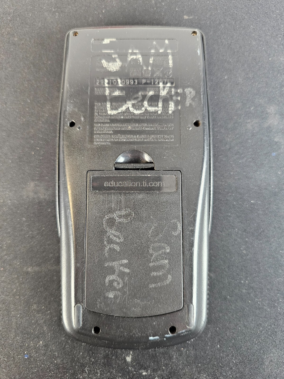 Texas Instruments TI83 Plus Graphing Calculator with Cover - Tested / Working