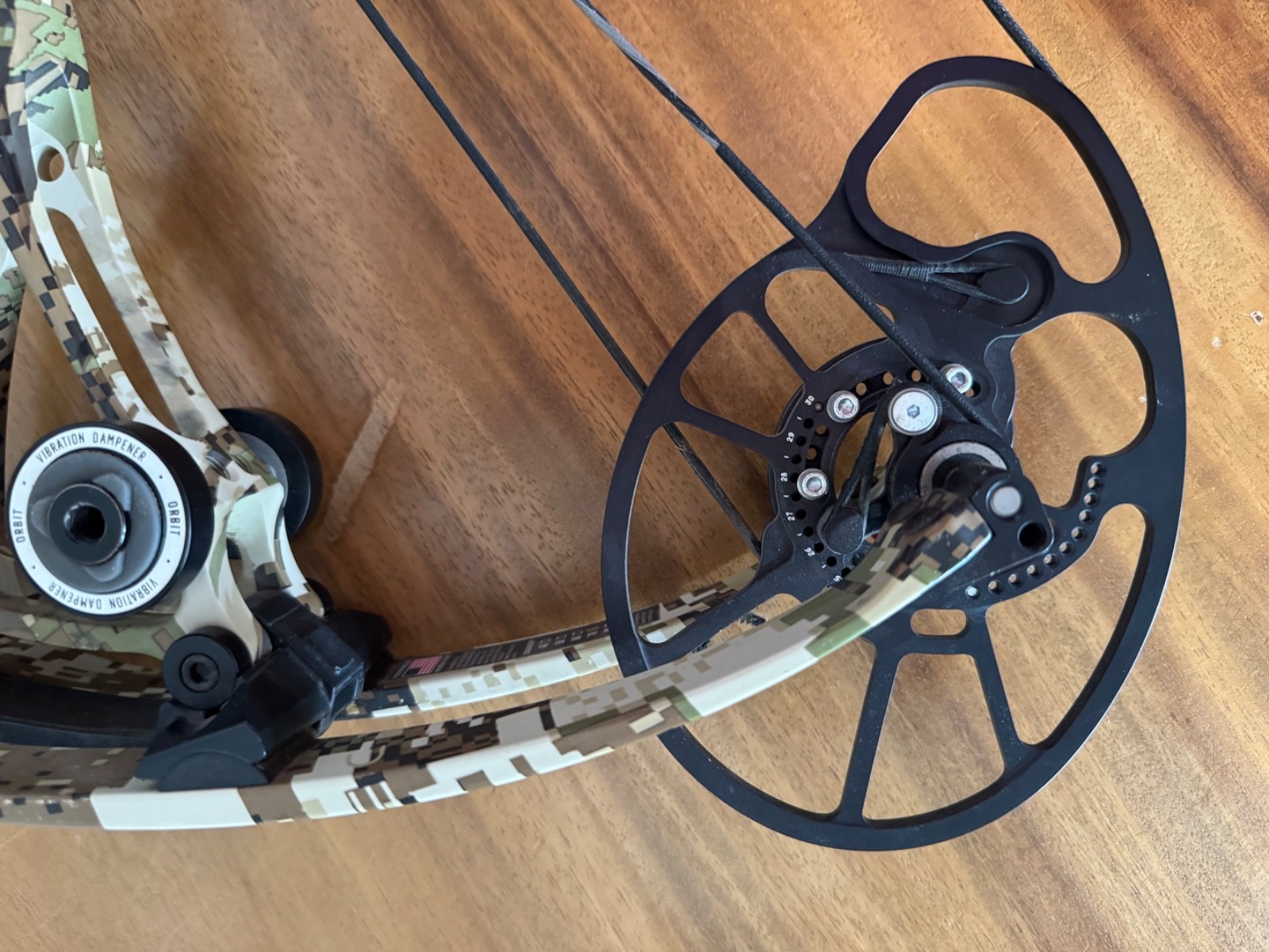 Bowtech solution compound bow RH
