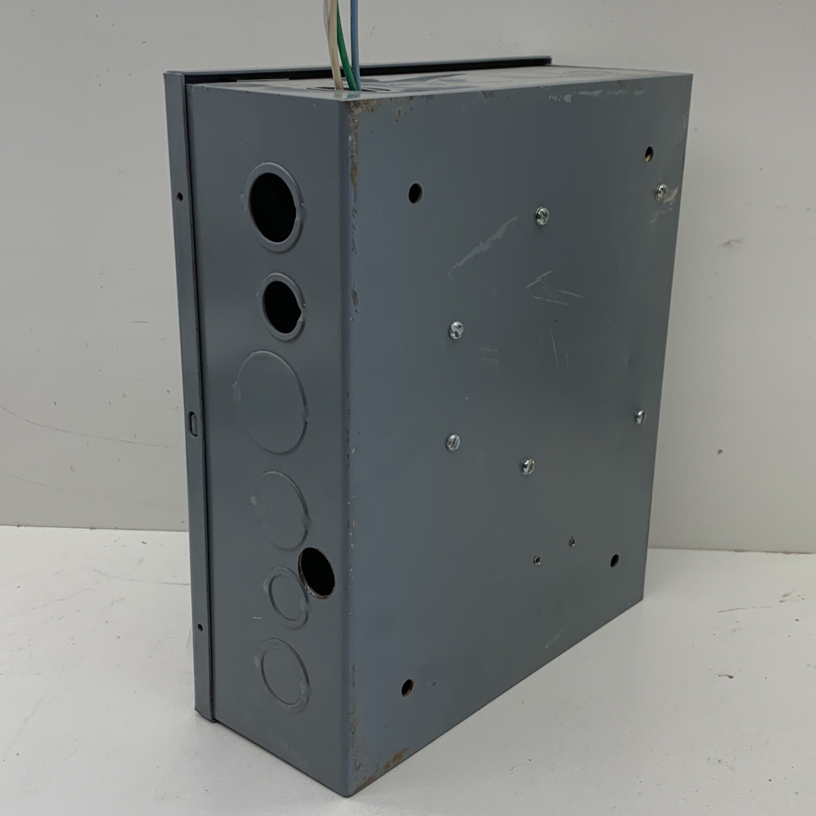 Securitron BPS-12-3 Boxed Power Supply 120VAC 12VDC 3A