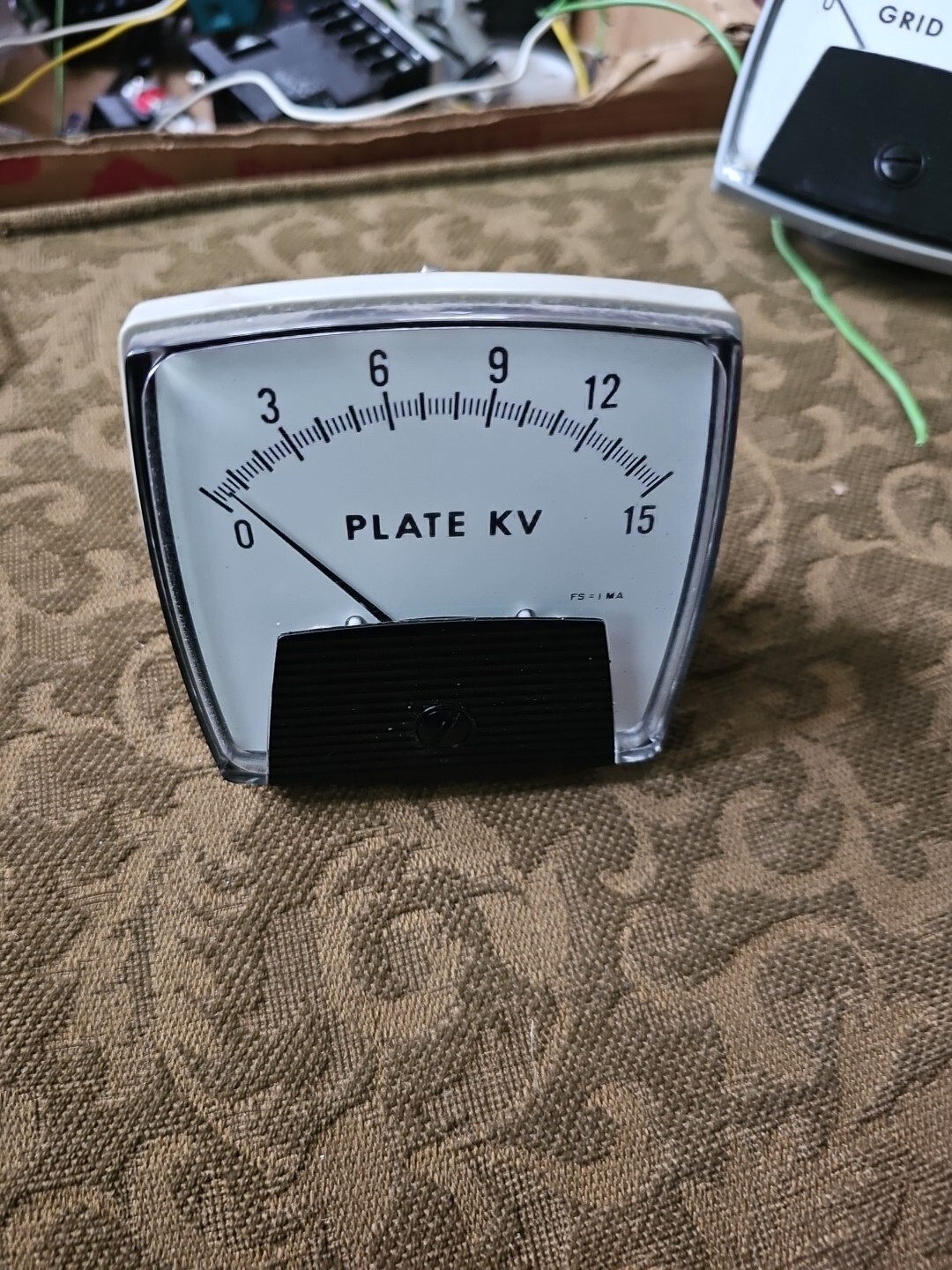 YOKOGAWA 250309FAZZ PLATE KV FS= 1MA 250309FAZZ 3.5BL 0-1mA DC