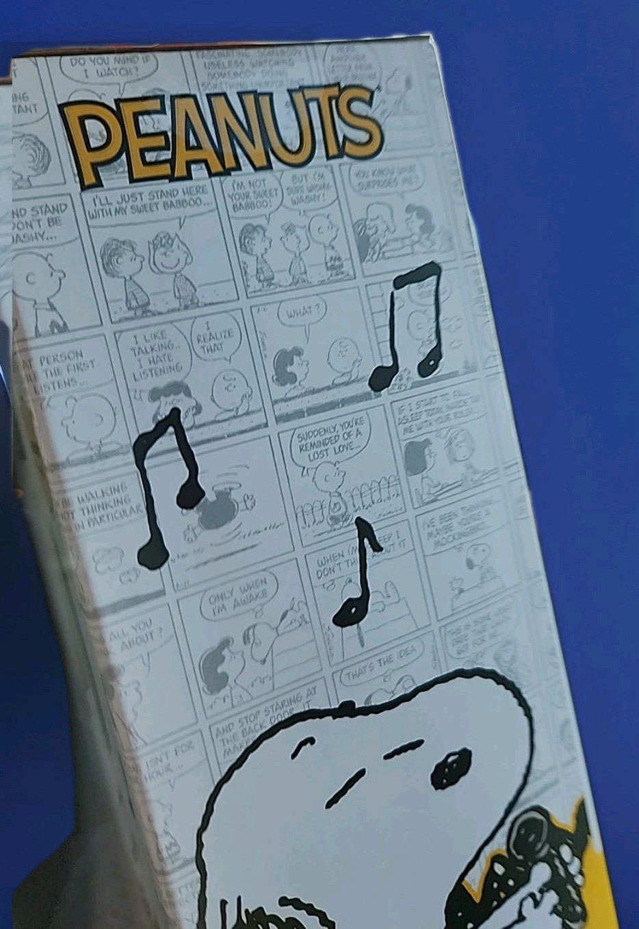 Peanuts Snoopy Bluetooth Karaoke Microphone