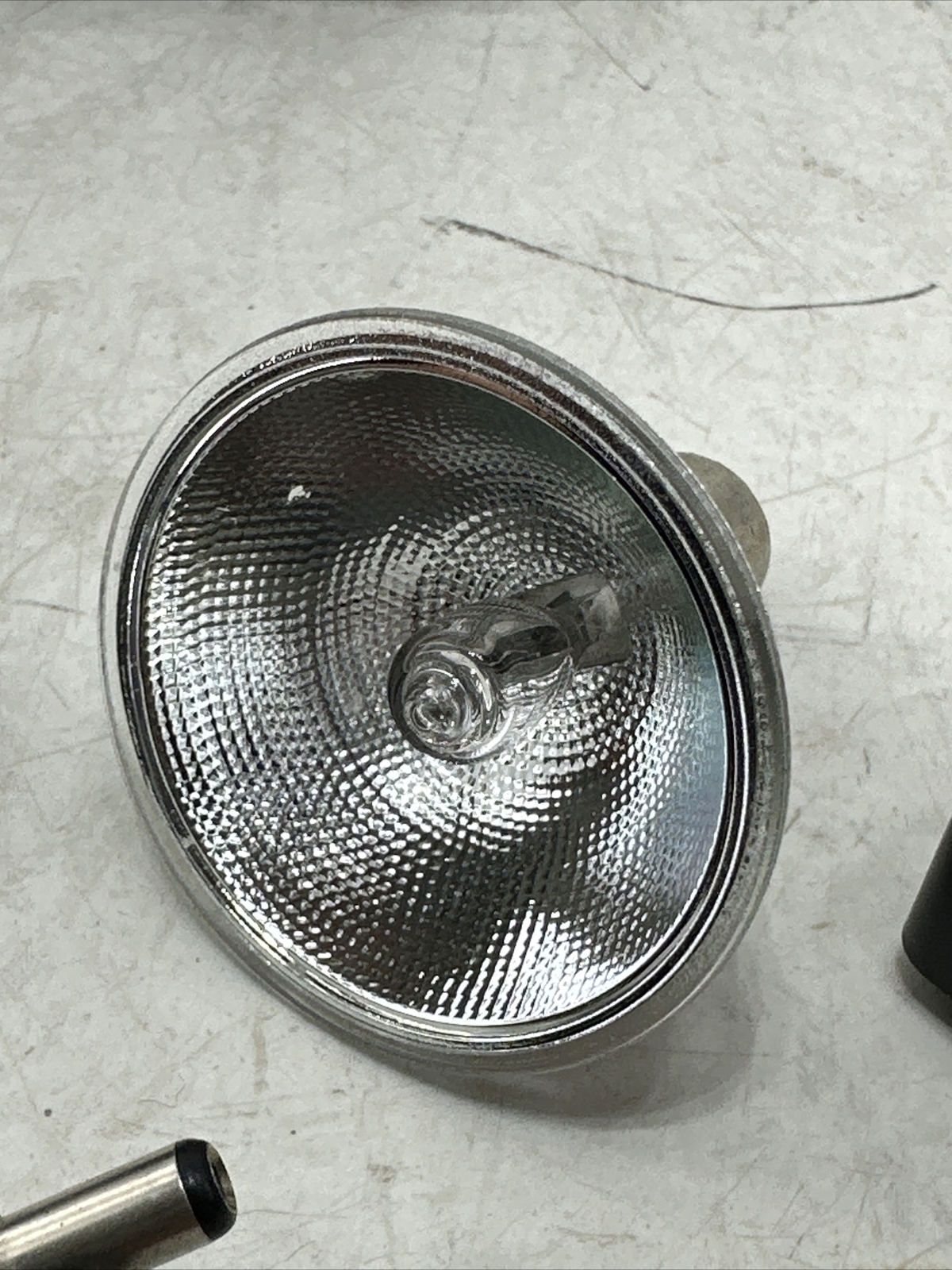 Vertex Sc-15 QT Video Light GMI