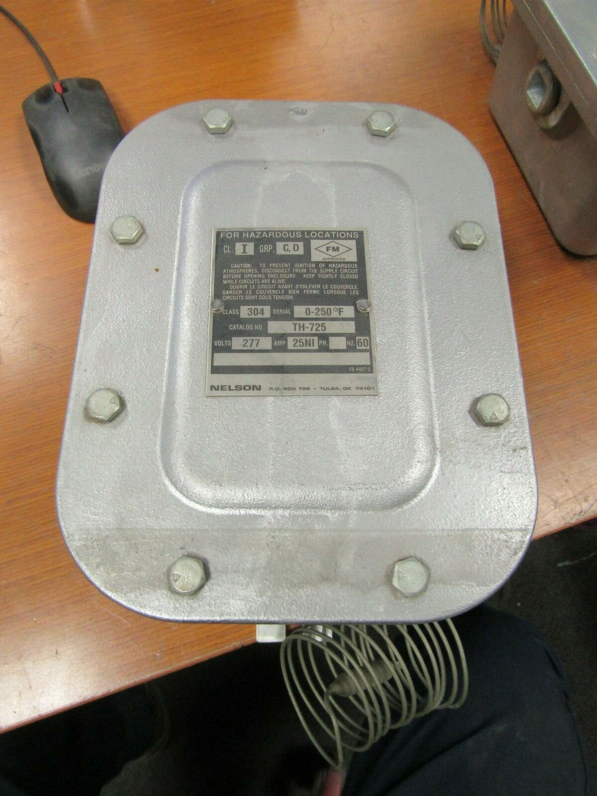 😎 NEW NELSON TH-725 EXPLOSION PROOF TEMPERATURE CONTROLLER 0-250ºF 277 VAC