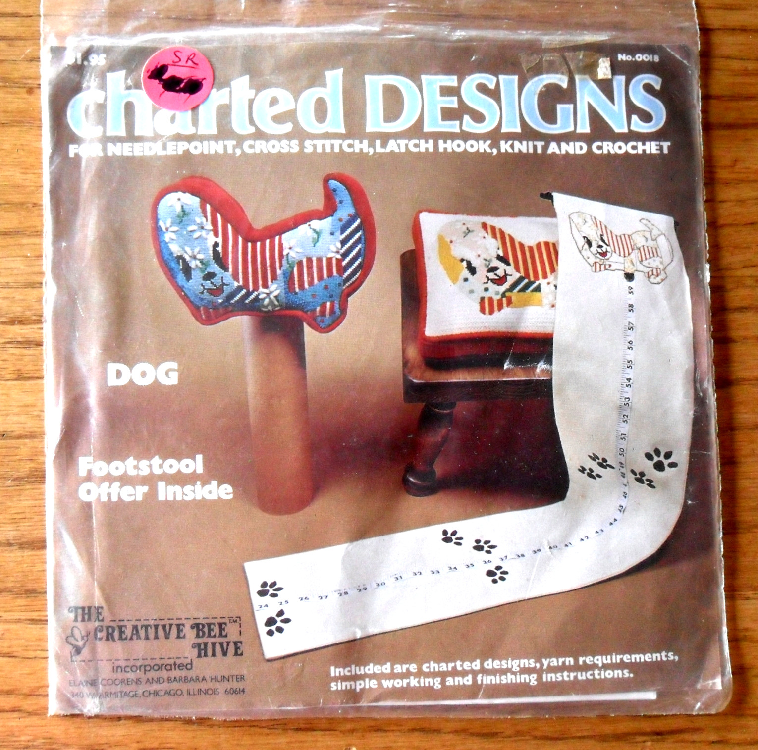 Dog Charted Designs Needlepoint Cross Stitch Latch Hook Knit NIP 1976