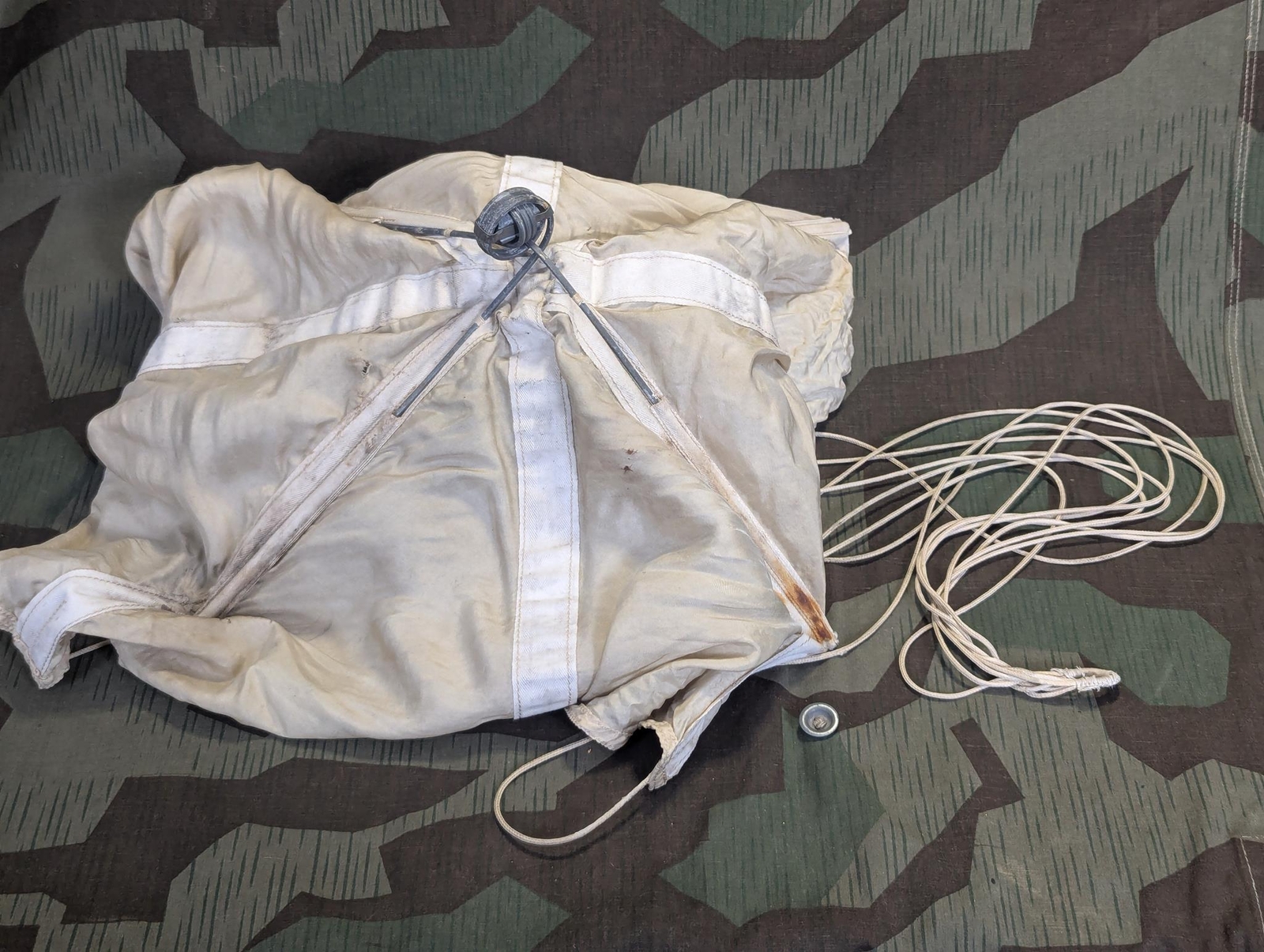 WWII German Luftwaffe Hilfsschirm Original 1942 Tiny Parachute AS-IS Pilot WW2