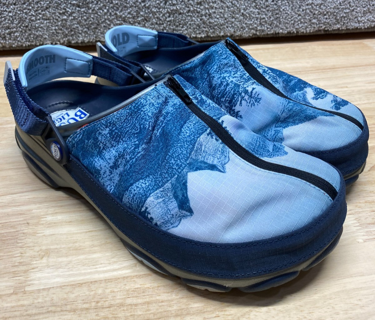 Crocs Classic x Busch Light Blue All Terrain Clogs Men's Size 13 USED