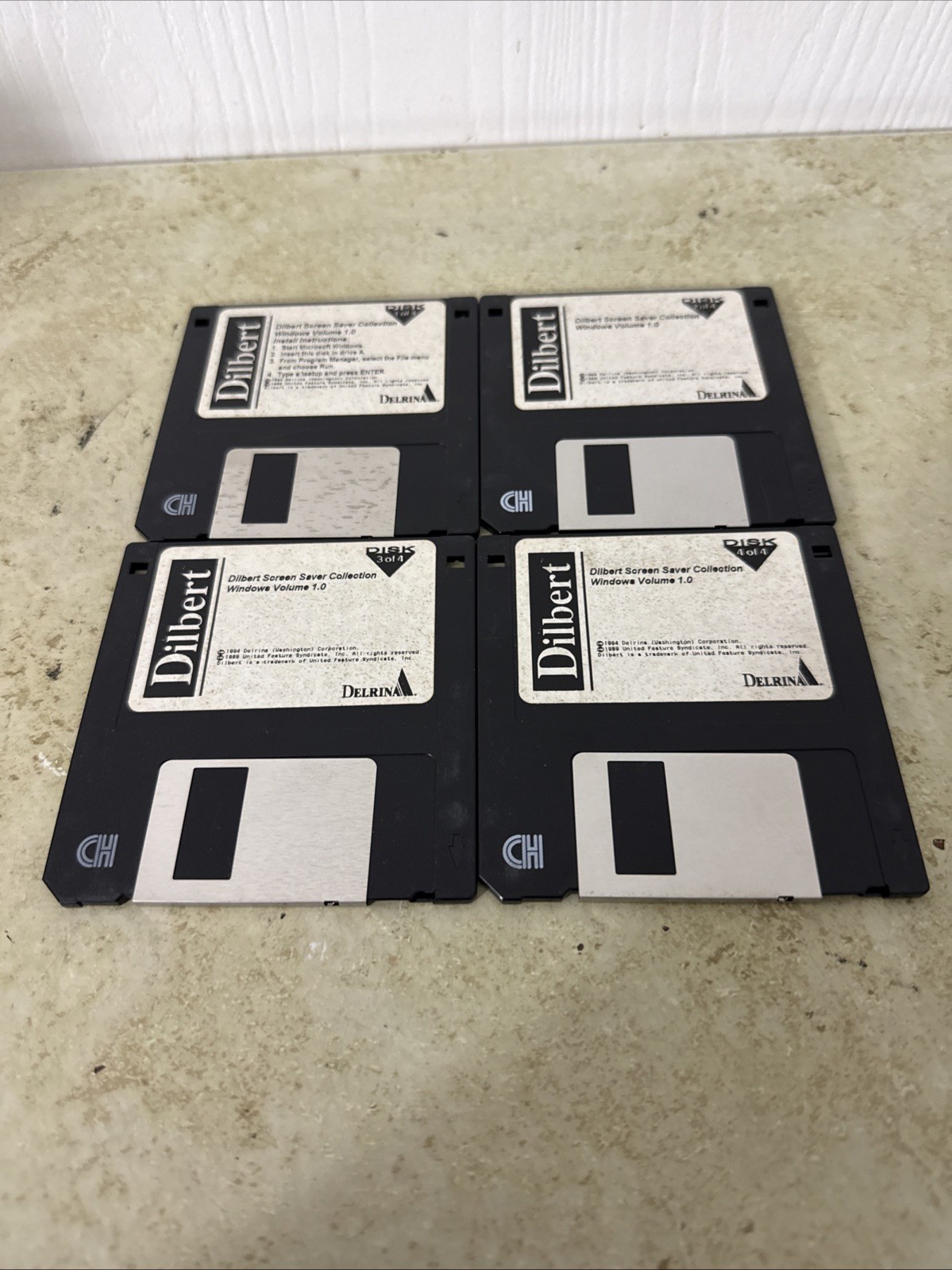 Dilbert Screen Saver Collection 3.5 Floppy 4 Discs