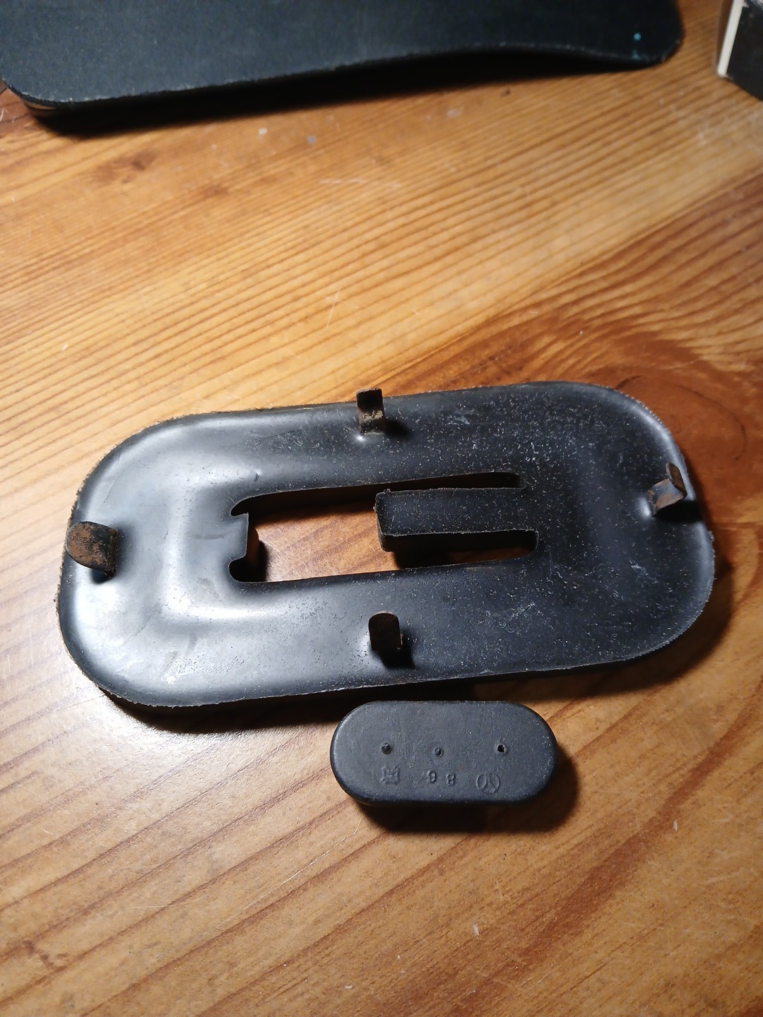 GM#3905014- Parking Brake Lever Boot -