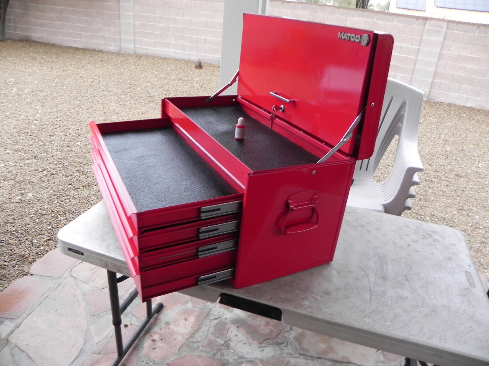 Matco Tools 4 Drawer Heavy Duty Flip Top Chest Fire Red 2 Keys (Super Rare)