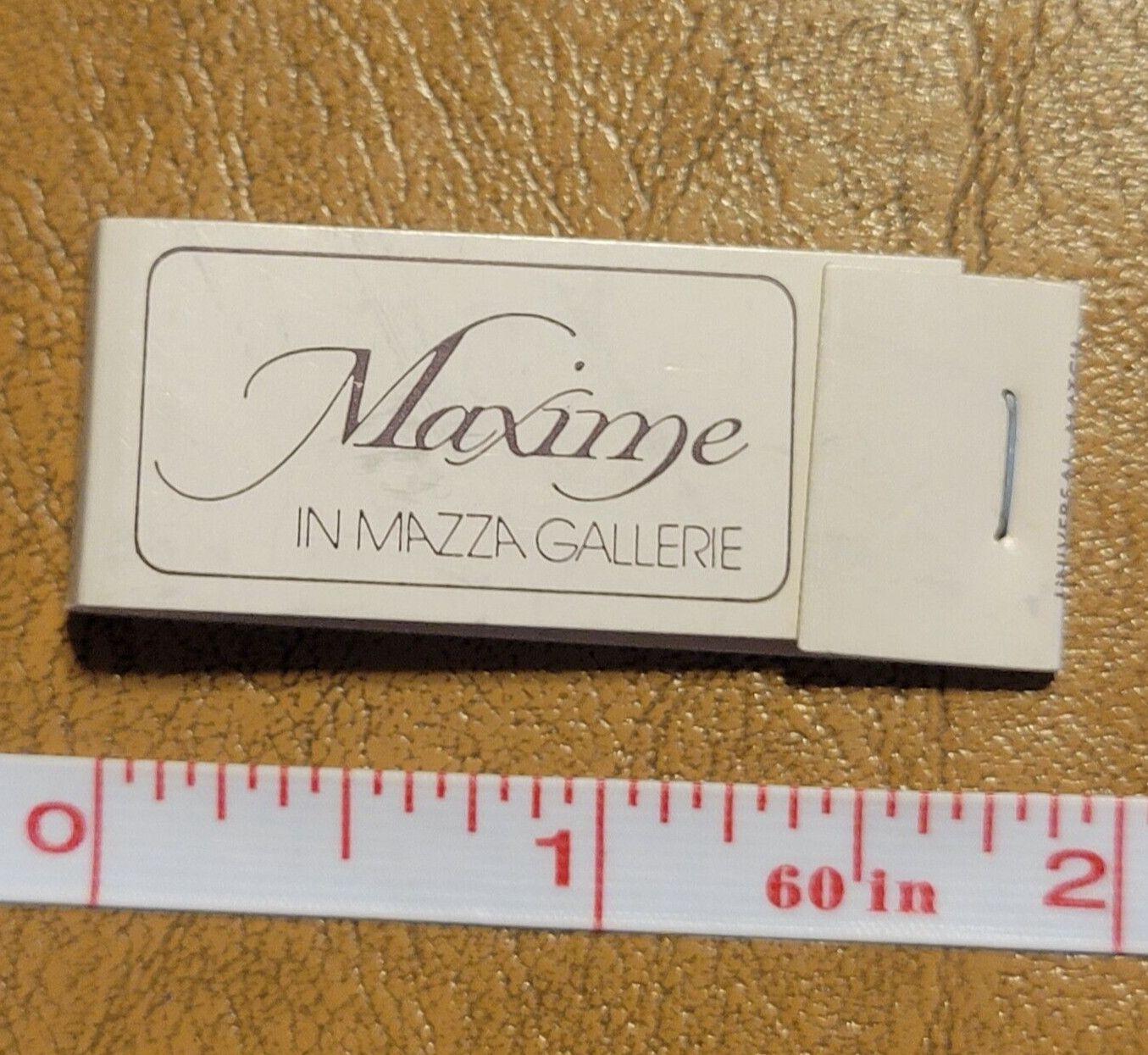 Maxime in Mazza Gallerie Washington DC Half book Full Unstruck Vintage Matchbook